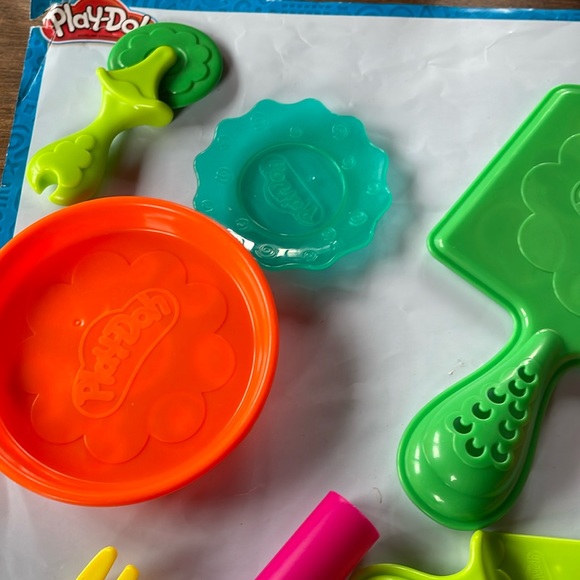 [ Play-Doh Kitchen Creations Pizza Set 2014 ] - Picture 4 of 5
